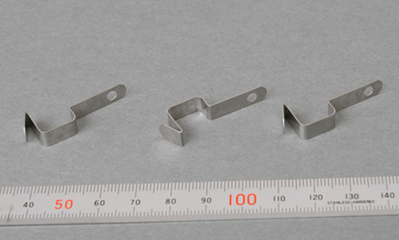 材質：SUS301 3/4H 板厚：0.4